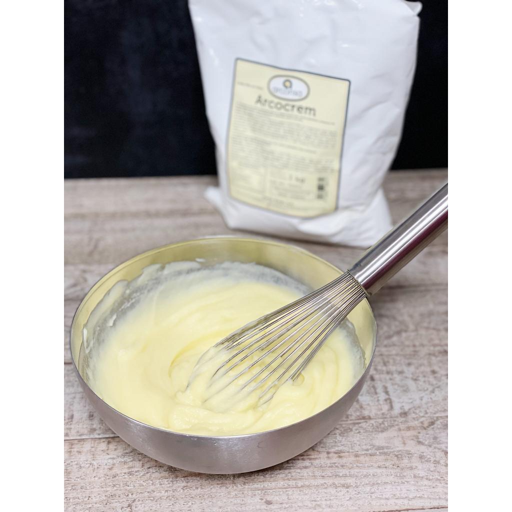 Crema pastelera reposando